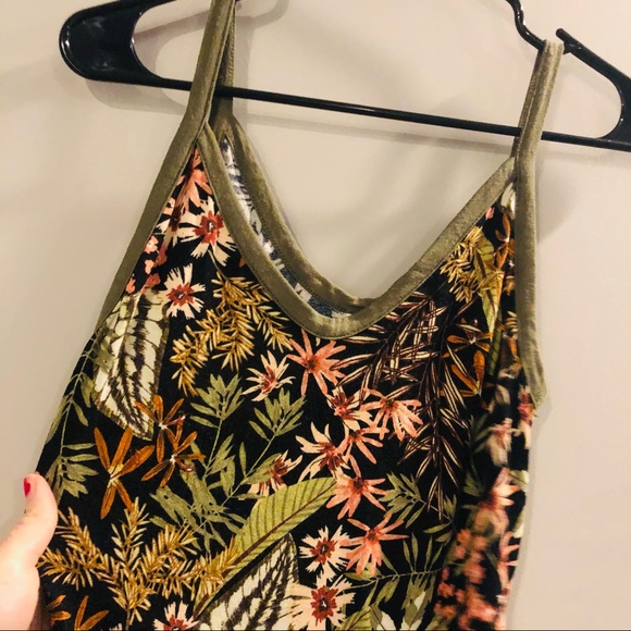 Tropical Bodysuit - Picture 5 of 7